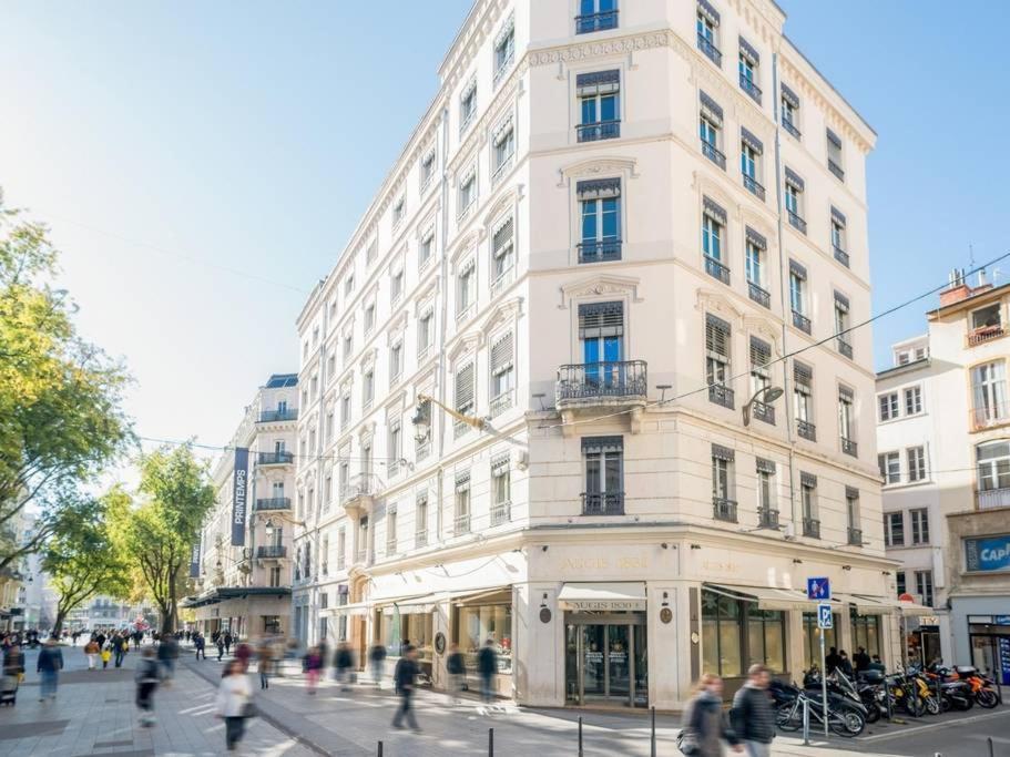 Spacious In The Heart Of Lyon Ail Exterior photo